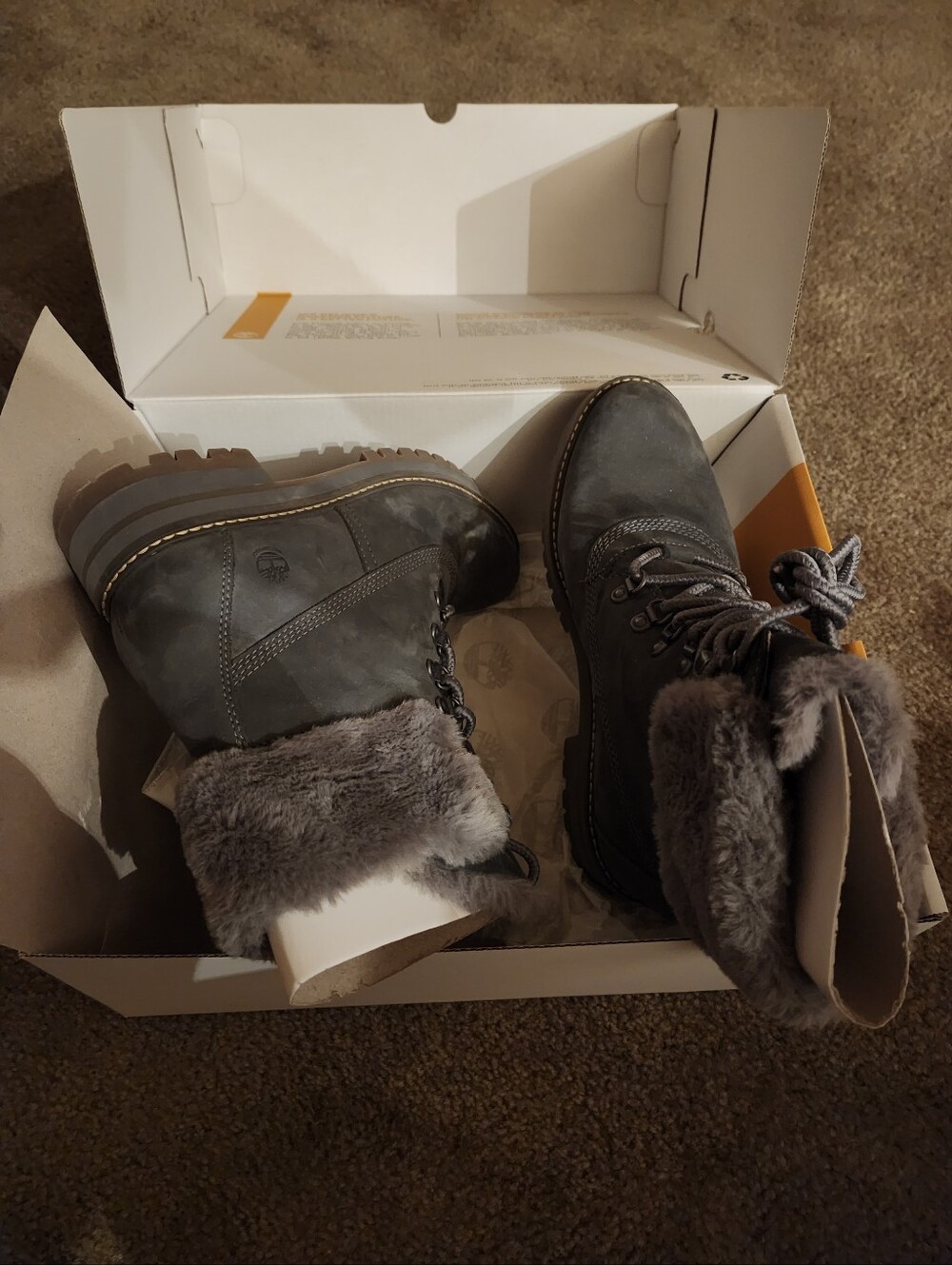 Women's Gray WATERPROOF Faux-Fur Lined Ankle Booties Boots 9 TIMBERLAND